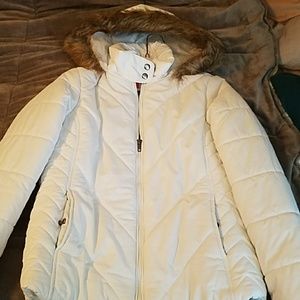White coat with faux fur trim